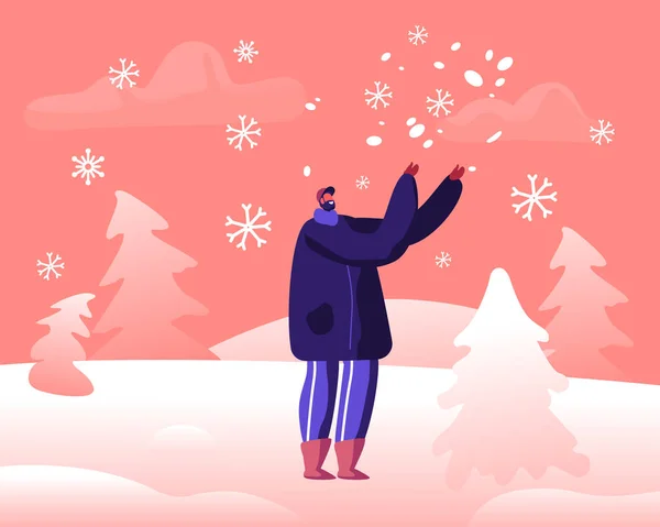 Szczęśliwy człowiek stojący pod spadającym śniegiem śmiejąc się i ciesząc wakacje sezon zimowy Młody mężczyzna znaków oszukiwanie i gra na świeżym powietrzu na tle śniegu krajobraz. Ilustracja wektora płaskiego kreskówki — Wektor stockowy