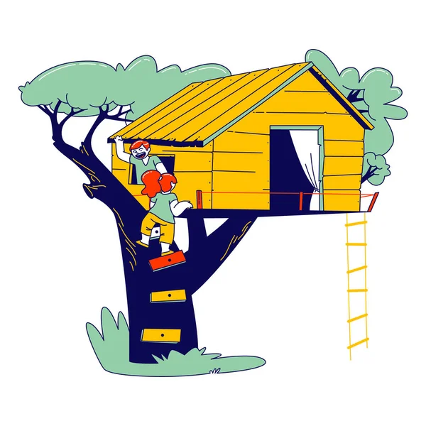 Piccoli bambini che scalano la casa sull'albero a casa Yard. Personaggi che giocano sul parco giochi per bambini, casa sull'albero con scale in legno e corda, luogo per i giochi estivi dei bambini. Illustrazione vettoriale delle persone lineari — Vettoriale Stock