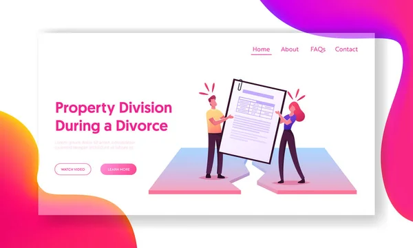 Plantilla de landing page de proceso de división de propiedad. Divorciado marido y mujer caracteres tirando enorme matrimonio contrato — Archivo Imágenes Vectoriales