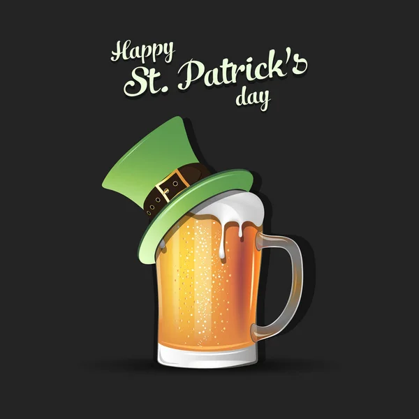 Tasse de bière avec chapeau St Patrick — Image vectorielle