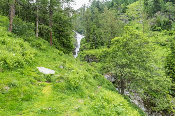 Vattenfall Naturparken Goeriachtal Österrike — Stockfoto