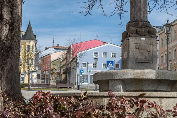 Luitpold Fontän Och Björn Fontän Vid Torget Staden Grafenau Tyskland — Stockfoto