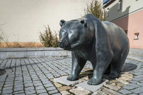 Lebensgroße Metallskulptur Des Wappentiers Von Grafenau Der Bären Deutschland — Stockfoto