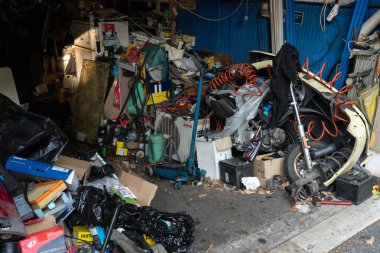 Rome, İtalya - 9 Ağustos 2018: Çöp yığını