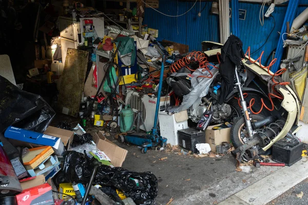 Rome, İtalya - 9 Ağustos 2018: Çöp yığını