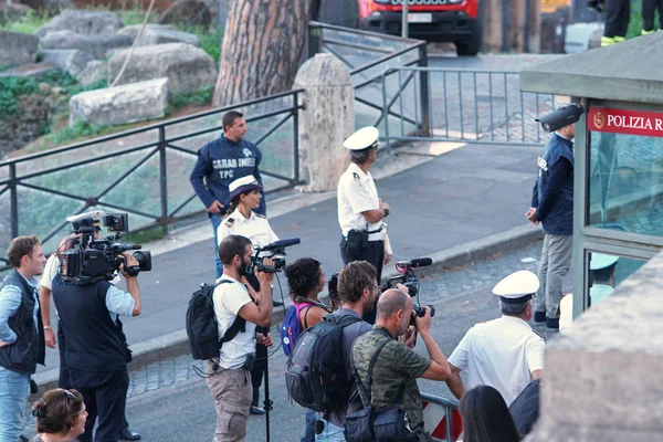 Roma Italia Septiembre 2018 Periodistas Camarógrafos Lugar Accidente Colapso Del — Foto de Stock