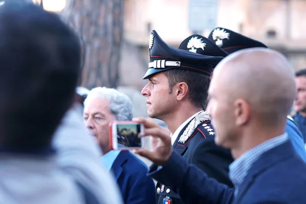 Roma Italia Septiembre 2018 Carabinieri Italianos Trabajo Aire Libre Vistiendo — Foto de Stock