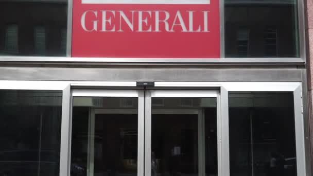 Rome Italie Septembre 2018 Signalisation Assicurazioni Generali Sur Bâtiment Generali — Video