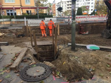 Berlin, Almanya - 1 Kasım 2018: İnşaat ve kazı çalışmaları