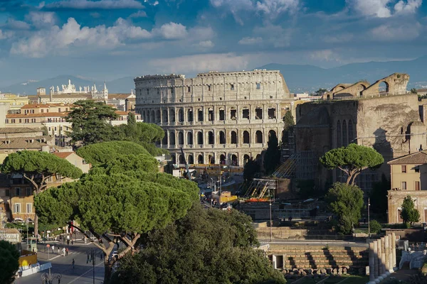 Roma Cidade Com Famosa Antiga Maravilha Romana Coliseu Coliseu Colosseo — Fotografia de Stock
