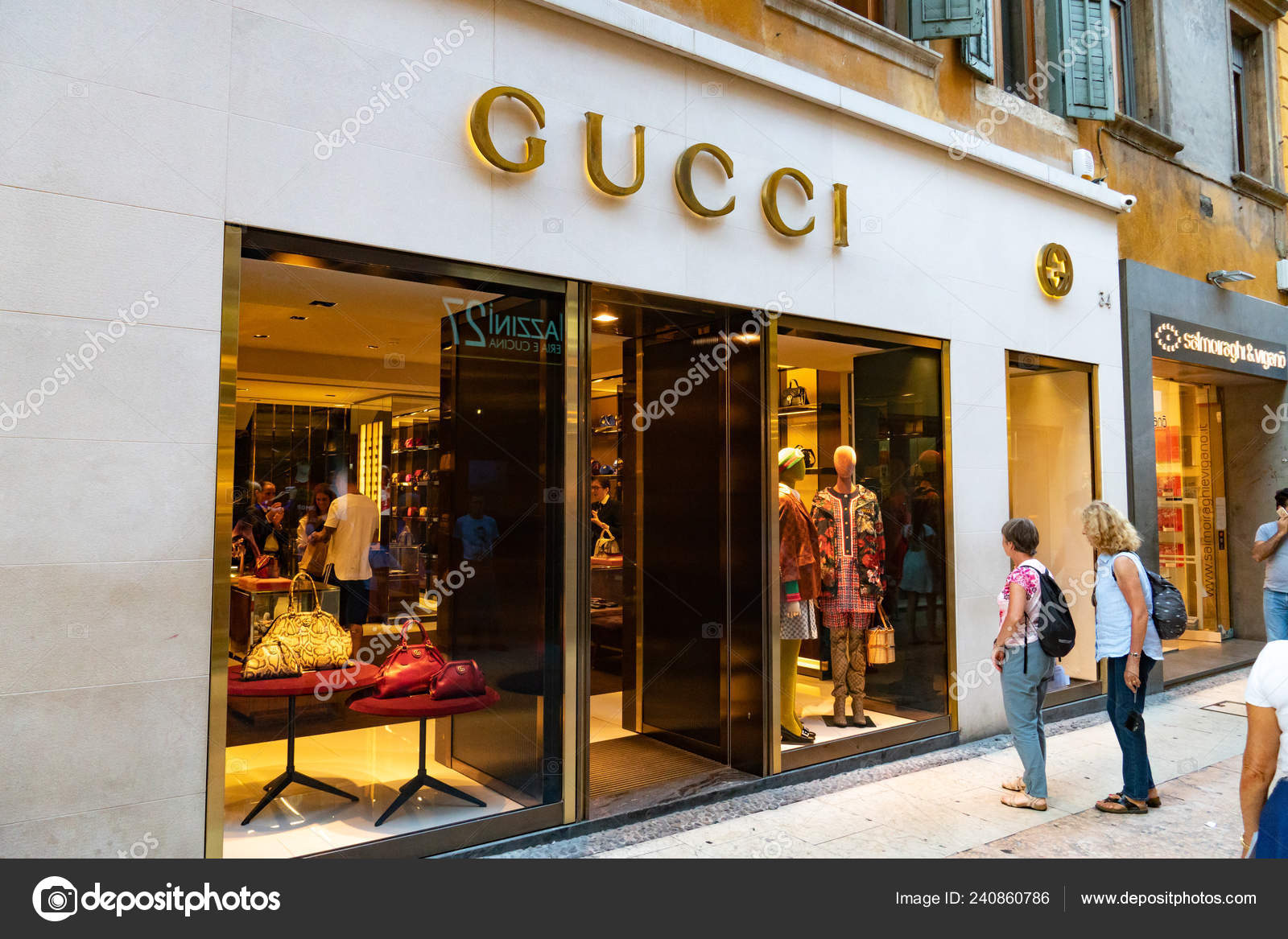 the gucci shop