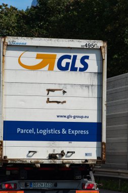 Graz, Avusturya - 6 Eylül 2018: Gls teslim van. Onun yol tabanlı ağ ile Gls Avrupa'nın önde gelen parsel hizmet sağlayıcılarından biridir