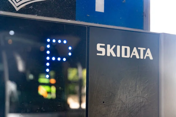 Munique Alemanha Agosto 2018 Skidata Electronic Parking Sign Skidata Uma — Fotografia de Stock