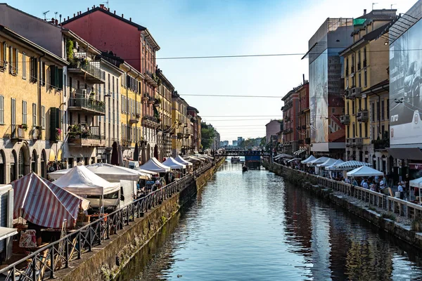 Milão Itália Julho 2018 Naviglio Grand Canal Navigli Era Sistema — Fotografia de Stock