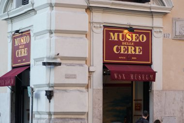 Rome, İtalya - 3 Eylül 2018: Museo Delle Cere Di Roma, Roma mumya Müzesi eski Papa ve eski Romalılar gibi ünlü rakamlar ile atölye turları, sunan, giriş