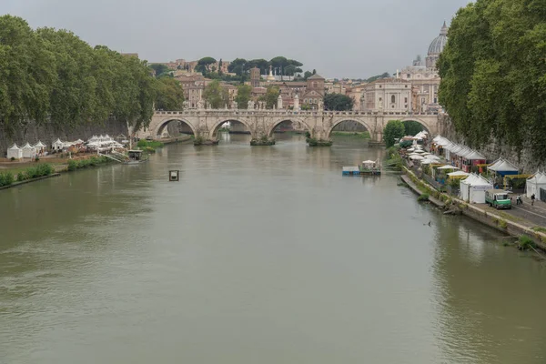 Roma Itália Agosto 2018 Ribeira Tibre Roma Itália Fiume Tevere — Fotografia de Stock