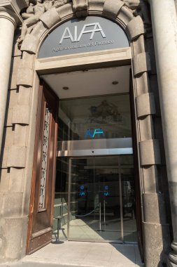 Rome, İtalya - 9 Ağustos 2018: Aifa (İtalyanca ilaç Ajansı). İtalya yönetmelikte uyuşturucu sorumlu Ulusal Yönetimi İtalyanca ilaç Ajansı (Aifa) olduğunu