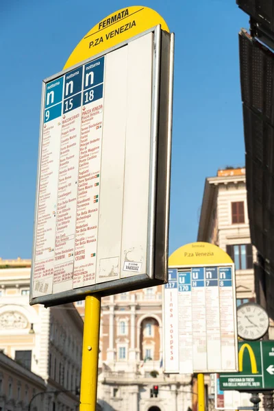 Roma Itália Agosto 2018 Sinal Parada Ônibus Atac Piazza Venezia — Fotografia de Stock