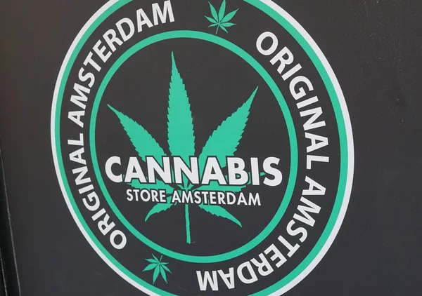 Rzym Włochy Sierpnia 2018 Cannabis Store Amsterdam Sieć Sklepów Sprzedających — Zdjęcie stockowe