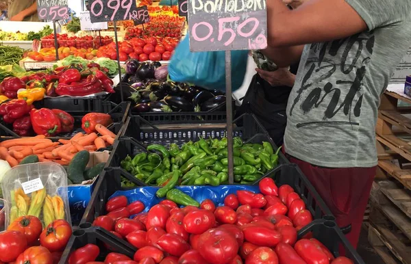 意大利罗马 2018年8月11日 农贸市场新鲜蔬菜 — 图库照片