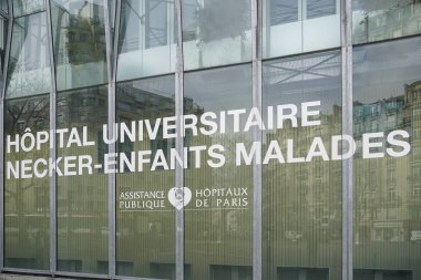 Paris, Fransa-Mart 18, 2019: Hpital Necker Enfants malades dış (hasta çocuklar için hastane), Paris merkezinde Fransız öğretim Hastanesi, dünyanın en eski Pediatrik hastane