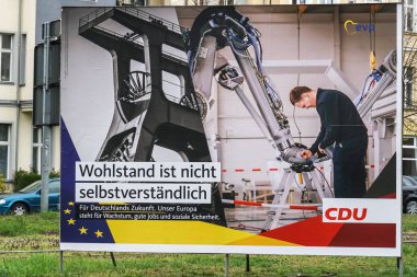 Berlin, Almanya - 14 Nisan 2019: Cdu Hıristiyan Demokrat Birliği'nin seçim kampanyası afişi, Avrupa Parlamentosu seçimleri için Alman siyasi partisi