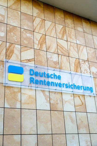 Berlin Tyskland April 2019 Skyltning Deutsche Rentenversicherung Det Tyska Pensionsförsäkringsbolaget — Stockfoto
