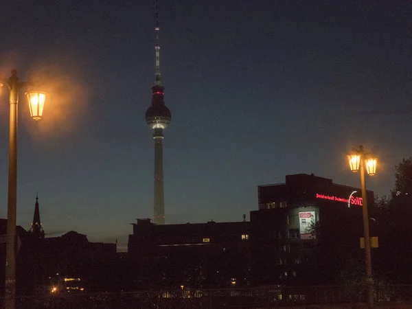 Berlin Németország Május 2018 Alexanderplatz Torony Éjjel — Stock Fotó