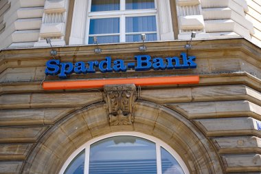 Bayreuth, Almanya - 4 Ağustos 2018: Sparda bank şubesi. Sparda-Bank Berlin Almanya'nın en büyük kooperatif bankalarından biridir