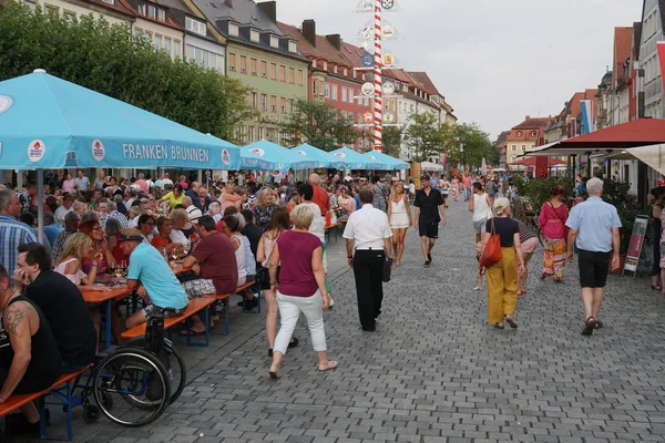 Bayreuth Allemagne Août 2018 Les Gens Profitent Bayreuther Weinfest Festival — Photo