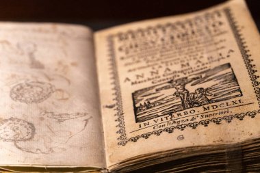 Açık antik Latin kitap