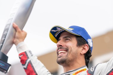 Berlin, Almanya - 25 Mayıs 2019: Brezilyalı profesyonel yarış pilotu Lucas Tucci di Grassi, E-Prix Abb Fia Formula E yarış otomobili Şampiyonası Ödül Töreni'nde podyuma çıktı