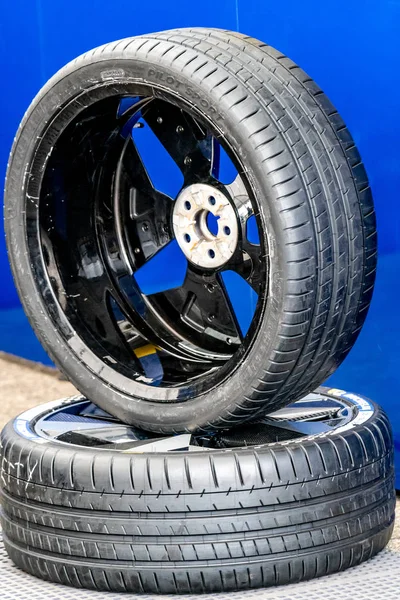 2019年5月25日 米其林领航运动轮胎 米其林是一家总部位于法国的法国轮胎制造商 是世界三大轮胎制造商之一 — 图库照片