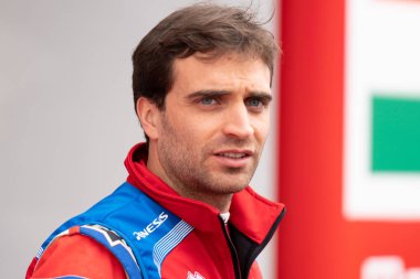 Berlin, Almanya - 25 Mayıs 2019: E-Prix Abb Fia Formula E yarış otomobili Şampiyonası'nda Hint takımı Mahindra Racing'in Belçikalı profesyonel yarış pilotu Jerome d'Ambrosio'nun yakın çekimi