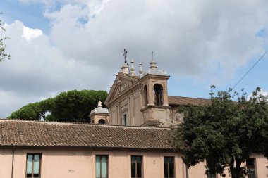 Sant'Anastasia al Palatino, Bazilika ve Roma'da kardinal-rahipler için titular kilisesi, İtalya