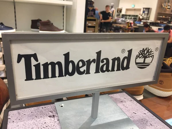 Signo Timberland Compañía Fundada 1952 Tiene Actualmente 43Bn Usd Ingresos — Foto de Stock