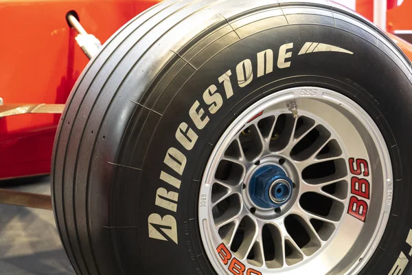 Мілан Італія Липня 2018 Шини Bridgestone Потенца Корпорація Bridgestone Японським — стокове фото