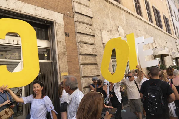 Rome Olaszország Augusztus 2019 Crowd Támogatói Giuseppe Conte Miniszterelnök Olaszország — Stock Fotó