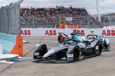 Berlin, Almanya - 25 Mayıs 2019: Fia Formula E E-prix yarış otomobili şampiyonası. Fia Formula E Şampiyonası sadece tamamen elektrikli araba kullanarak, otomobil yarışı bir sınıftır