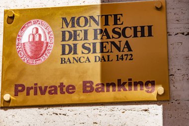 Roma, İtalya - 22 Ağustos 2019: İtalyan bankası Monte dei Paschi di Siena'nın işareti. Mps Spa dünyanın en eski banka ve üçüncü büyük İtalyan ticari ve perakende bankası
