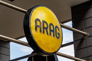 Berlin, Almanya - 1 Ağustos 2019: Avrupa sigorta grubu Arag Se 'nin imzası