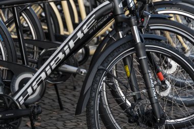 Berlin, Almanya - 31 Ocak 2020: Haibike elektrikli bisiklet