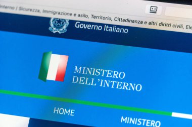 Roma, İtalya - 18 Haziran 2020: İtalya İçişleri Bakanlığı 'nın bir devlet dairesi olan web sitesi