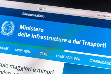 Roma, İtalya - 18 Haziran 2020: İtalya Altyapı ve Ulaştırma Bakanlığı 'nın web sitesi, İtalya Cumhuriyeti ulaştırma bakanlığı