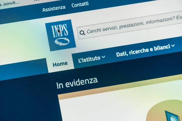 Roma, İtalya - 18 Haziran 2020: Istituto nazionale della previdenza sociale, Ulusal Sosyal Güvenlik Enstitüsü, İtalyan kamu emeklilik sisteminin ana kuruluşu