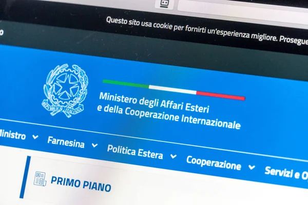 Roma, İtalya - 18 Haziran 2020: İtalya Dışişleri ve Uluslararası İşbirliği Bakanlığı 'nın web sitesi, İtalya Cumhuriyeti Hükümeti Dışişleri Bakanlığı
