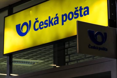 Prag, Çek Cumhuriyeti - 23 Temmuz 2020: Çek Cumhuriyeti 'nin devlet posta şirketi Çek Posta Postası' nın (esk pota) imzası
