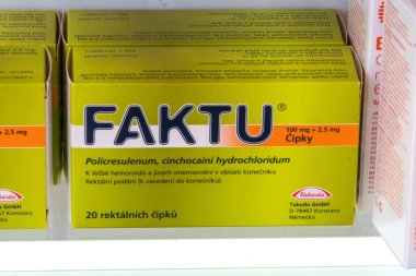 Prag, Çek Cumhuriyeti - 23 Temmuz 2020: Faktu fitilleri, rektal hazırlık basur önleyici Takeda GmbH