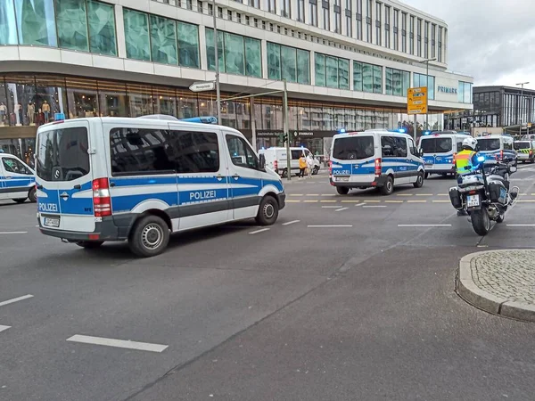 Berlín Alemania Octubre 2020 Policía Trabajo Durante Marcha Silenciosa Por — Foto de Stock