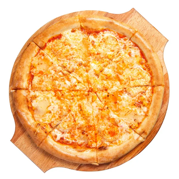 Піца Маргарита вид зверху на дерев'яну дошку, ізольовану на білому фоні — стокове фото